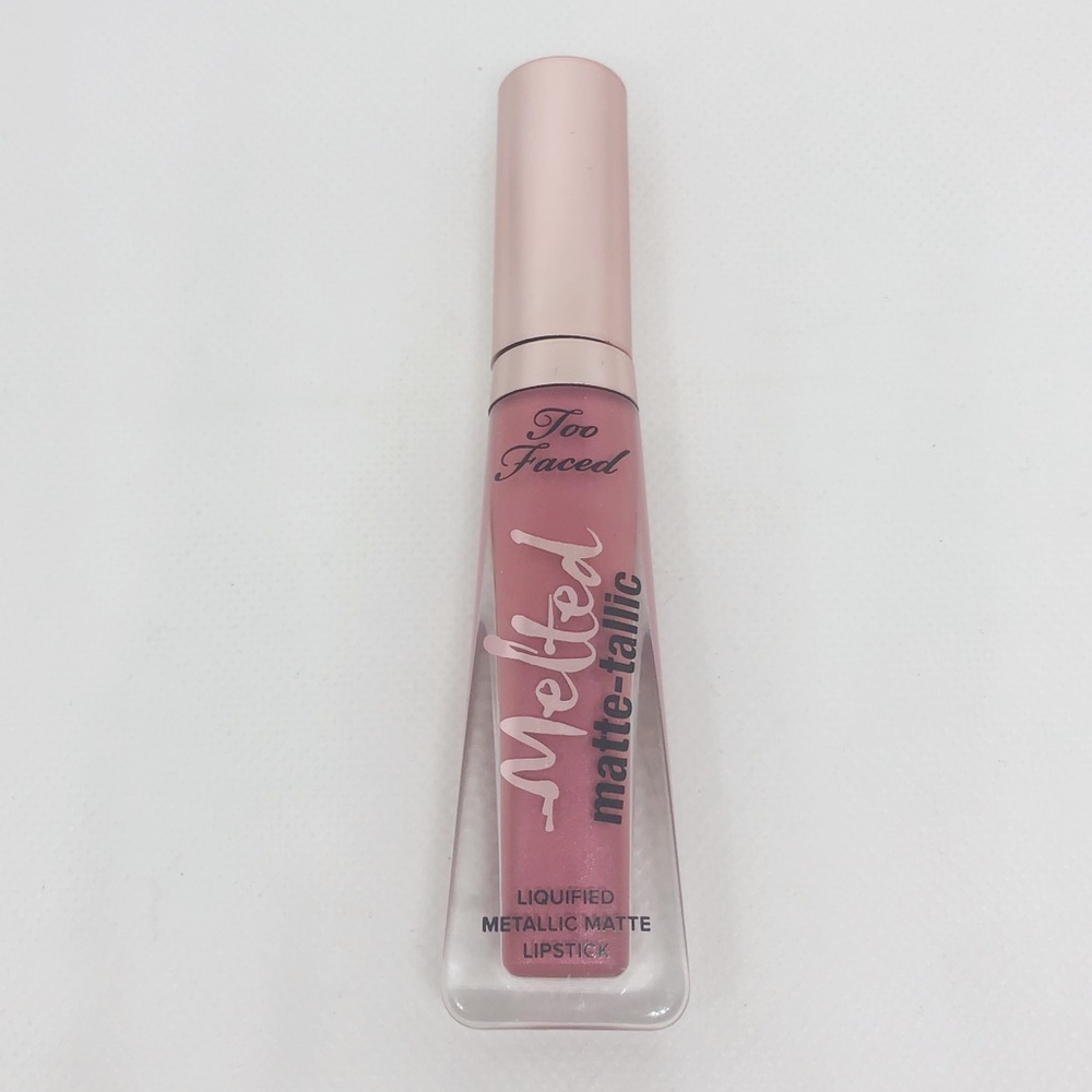 Too Faced Melted Matte-Tallic Liquid Lipstick